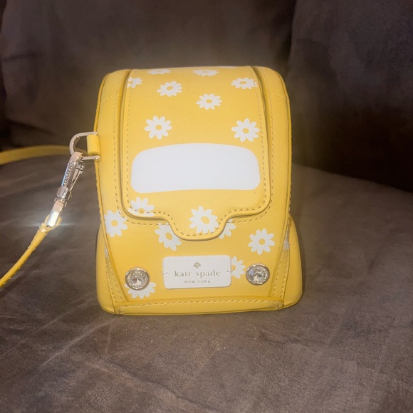 Kate Spade Daisy punch buggy crossbody bag - Picture 2 of 3